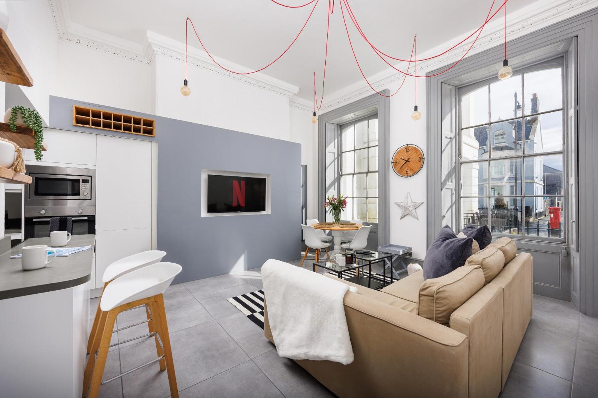 Stunning Boutique - By Rwy & Sea - Parking - Habita Apartment *