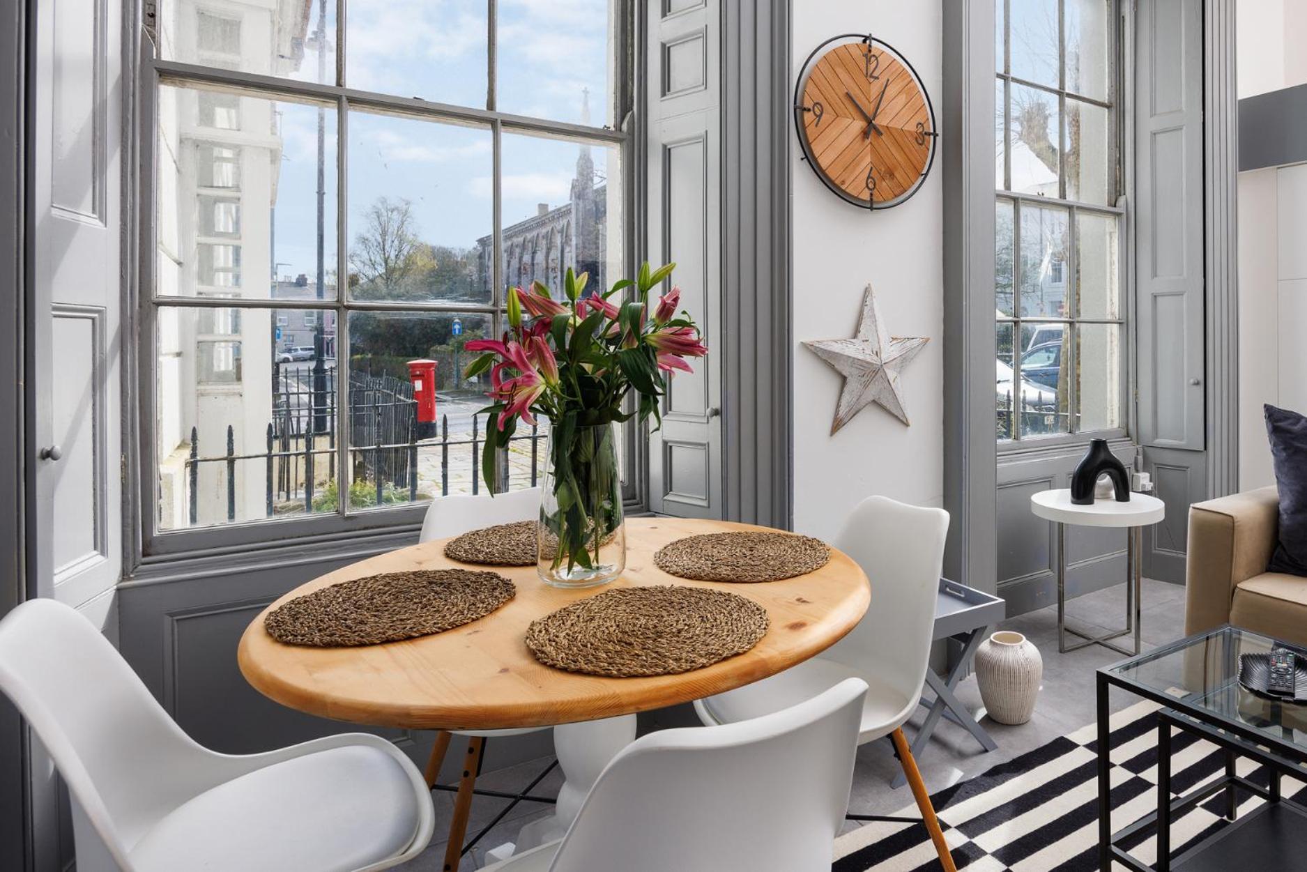 Apartment Stunning Boutique - By Rwy & Sea - Parking - Habita Plymouth